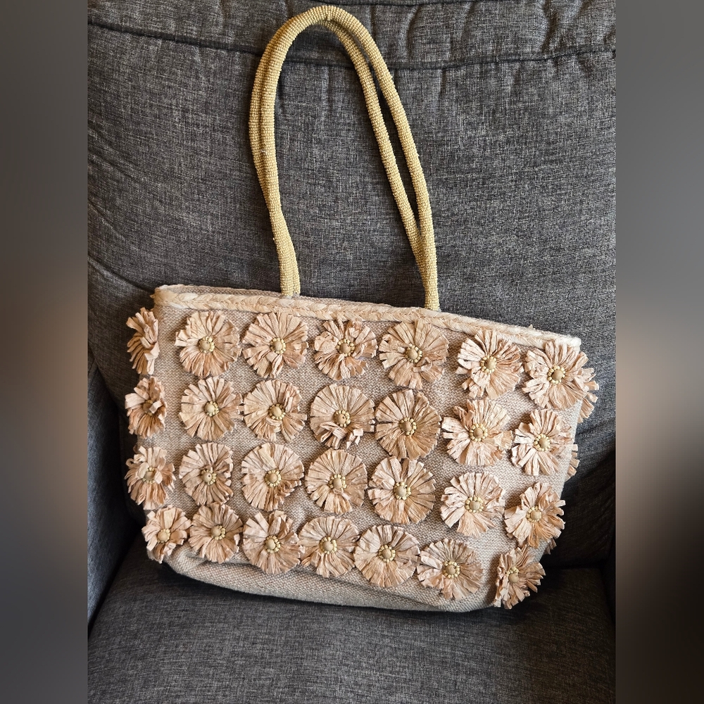 Made In India Floral Embellished Tan/Peach Tote Bag With Beaded Handle Beach Bag